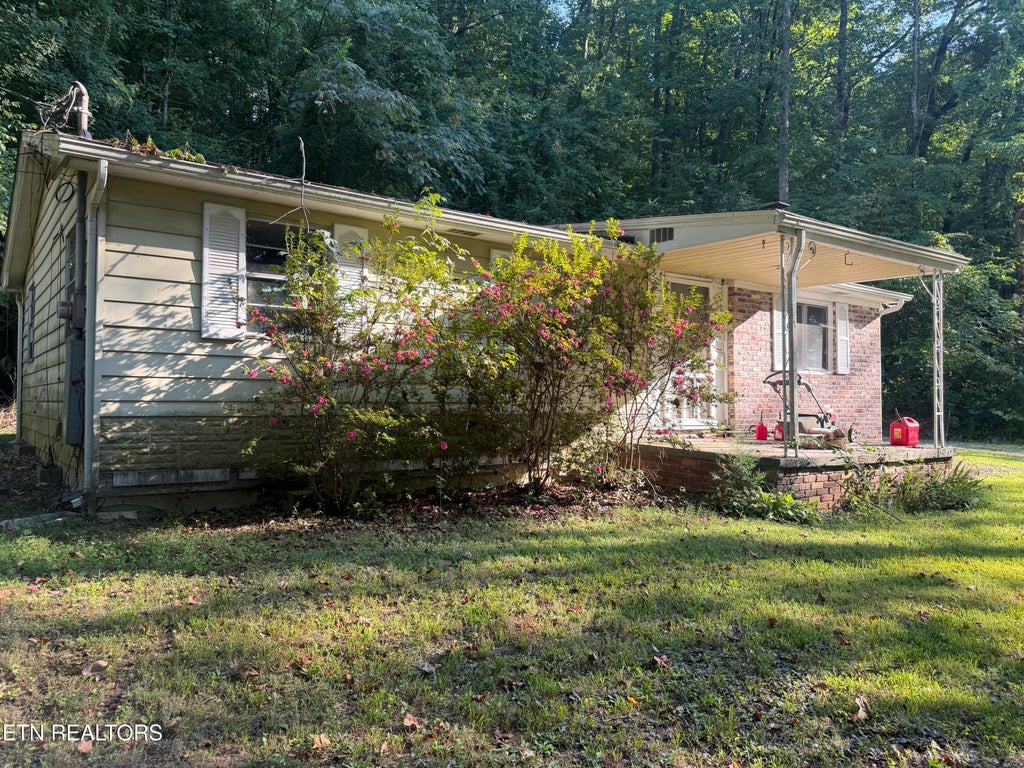 Photo of 2832 Rifle Range Drive, Knoxville, TN 37918 (MLS # 1355362)