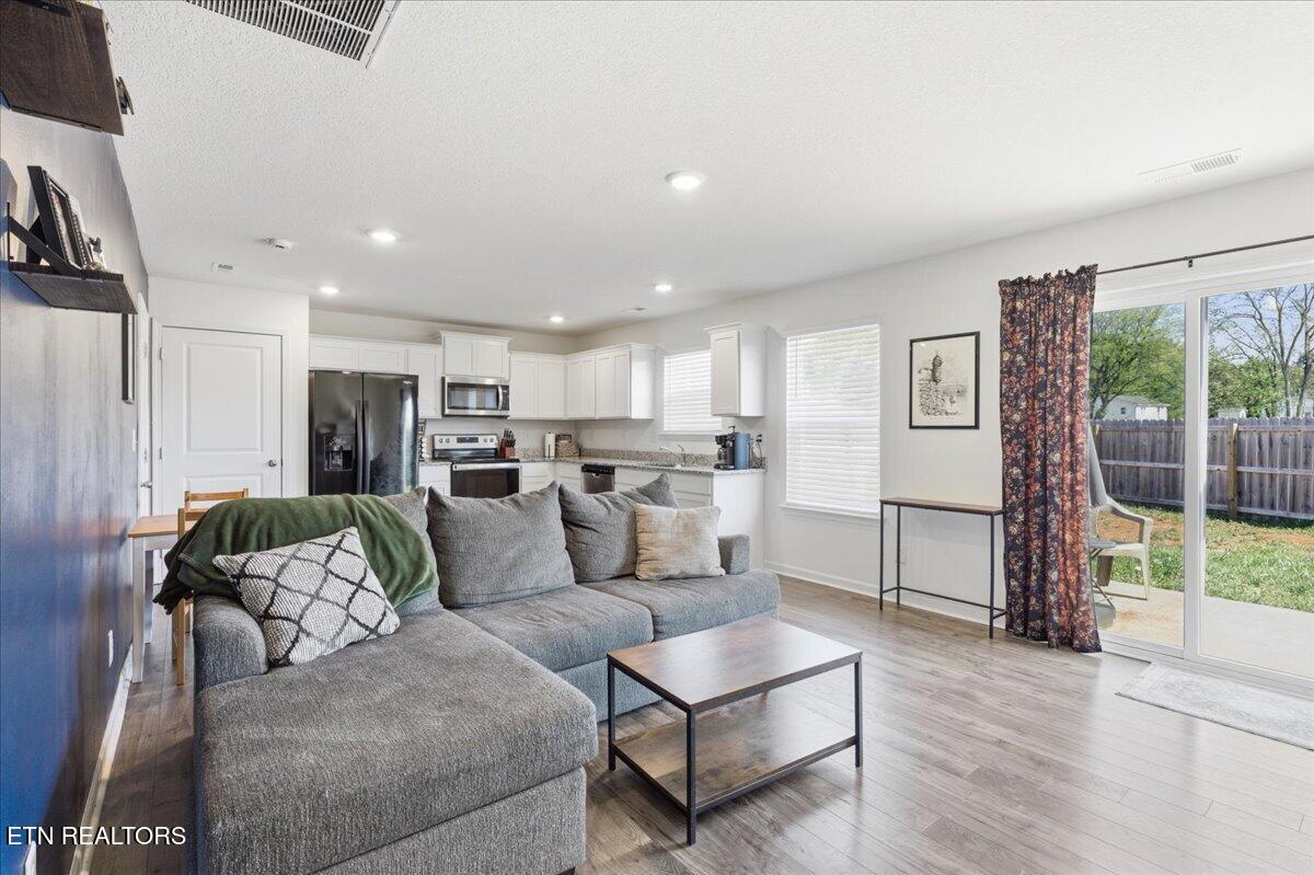 303 Everleigh Circle