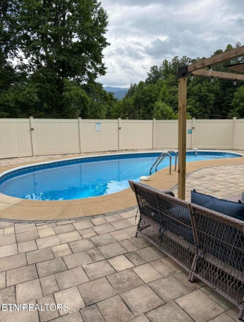 Photo of 560 Buckhorn Rd, Gatlinburg, TN 37738 (MLS # 1348836)