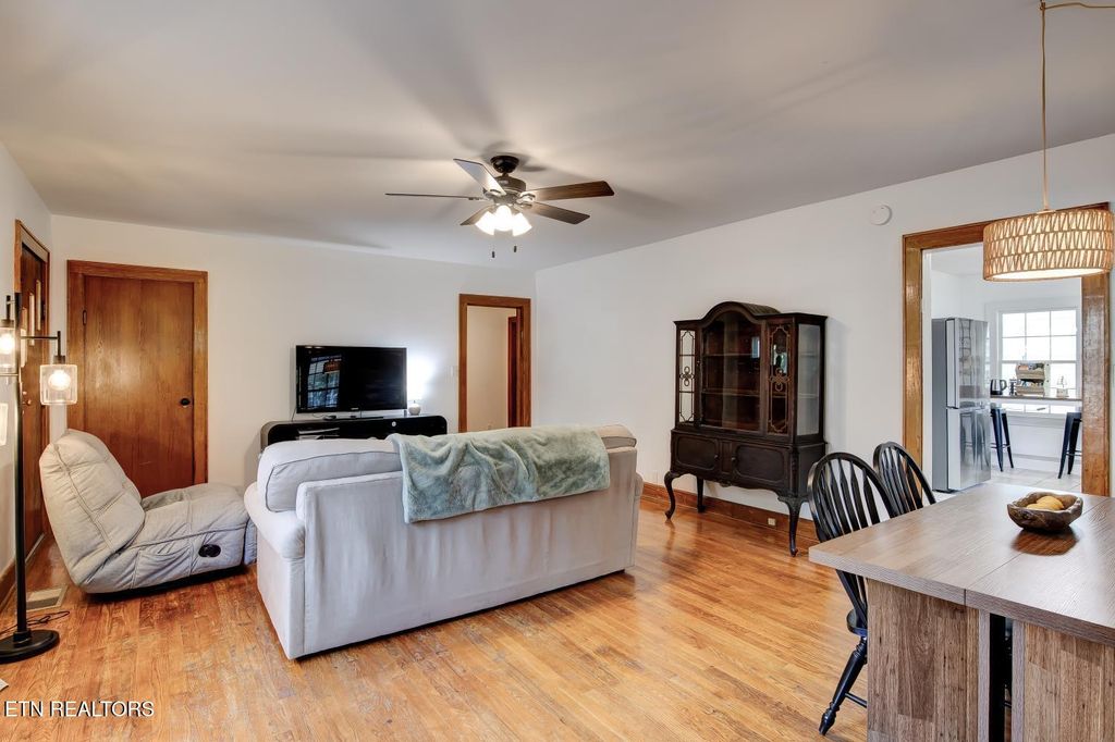 Photo of 167 S College St, Madisonville, TN 37354 (MLS # 1314352)