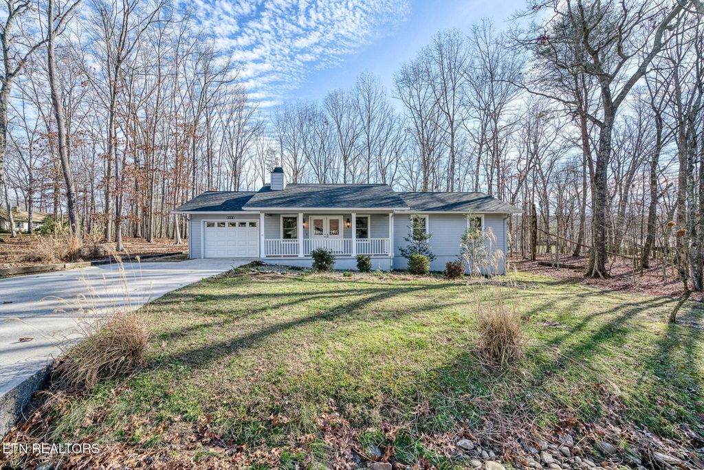 Photo of 153 Glenwood Drive, Crossville, TN 38558 (MLS # 1324896)