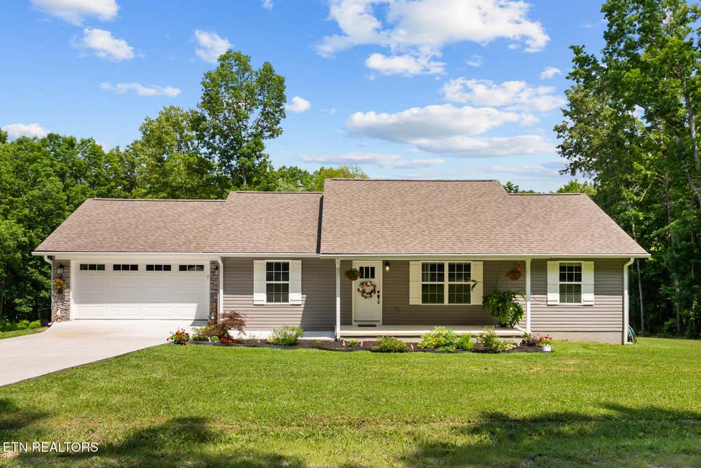 Photo of 601 Catawba Lane, Crossville, TN 38572 (MLS # 1349745)