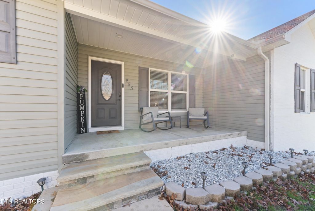 Photo of 455 Carriage Drive, Crossville, TN 38555 (MLS # 1323080)