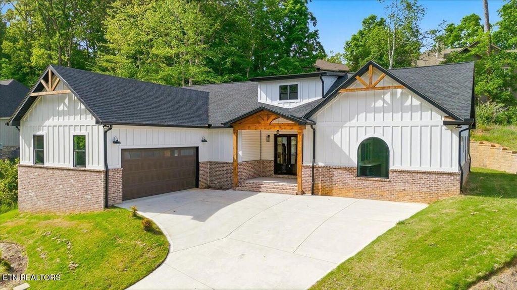 Photo of 149 Kawga Way, Loudon, TN 37774 (MLS # 1339421)