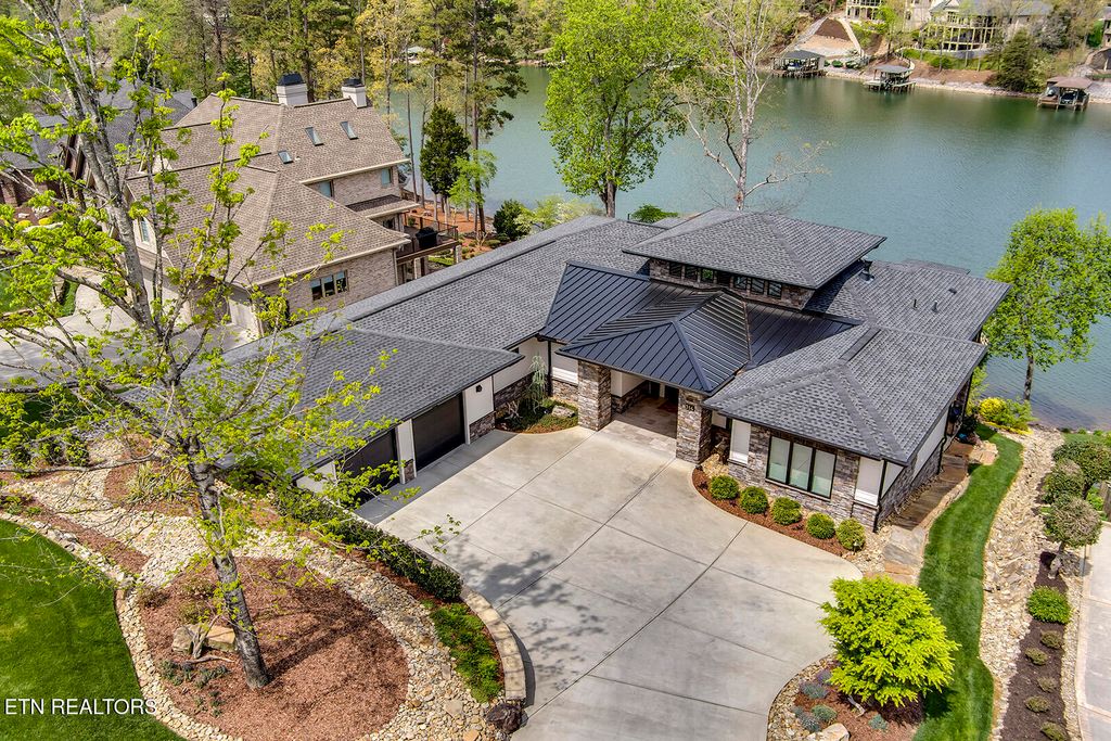 Photo of 314 Miami Lane, Loudon, TN 37774 (MLS # 1337358)