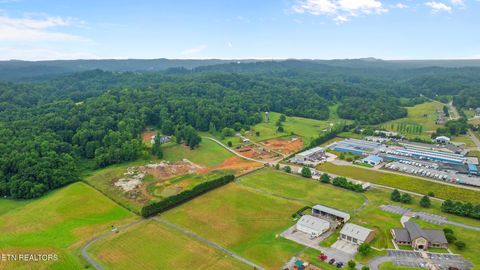 3635 Louisville Rd Louisville TN 37777