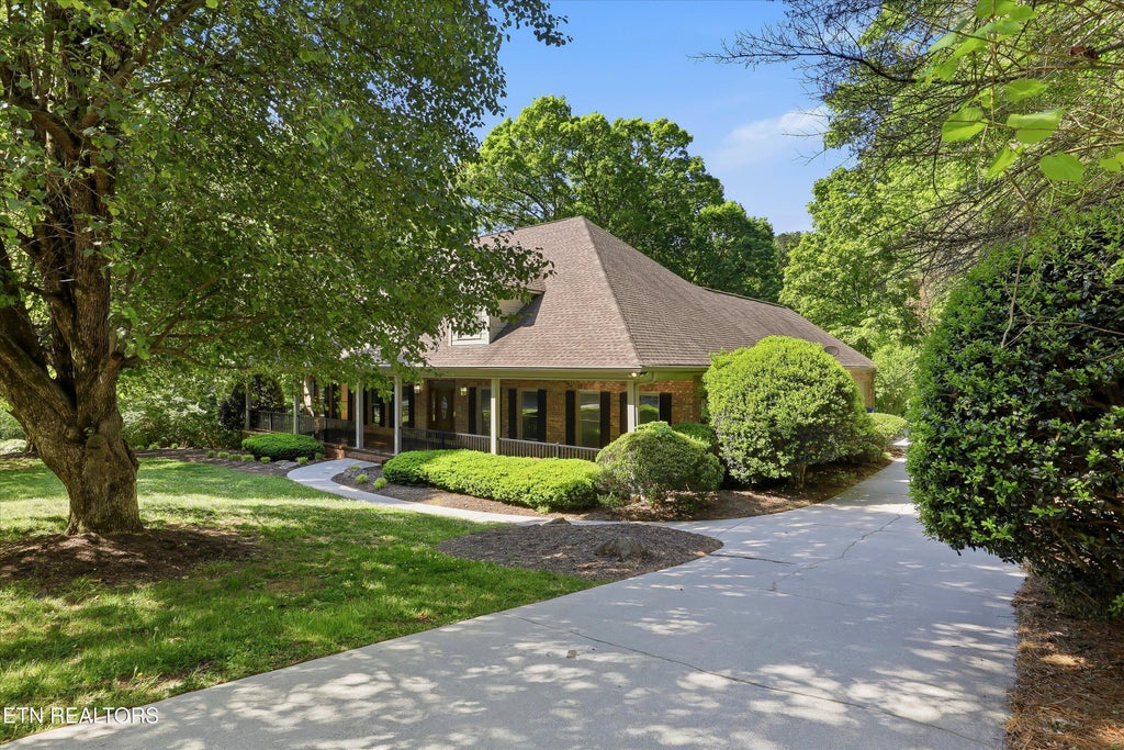 Photo of 721 Hampton Roads Drive, Knoxville, TN 37934 (MLS # 1338464)