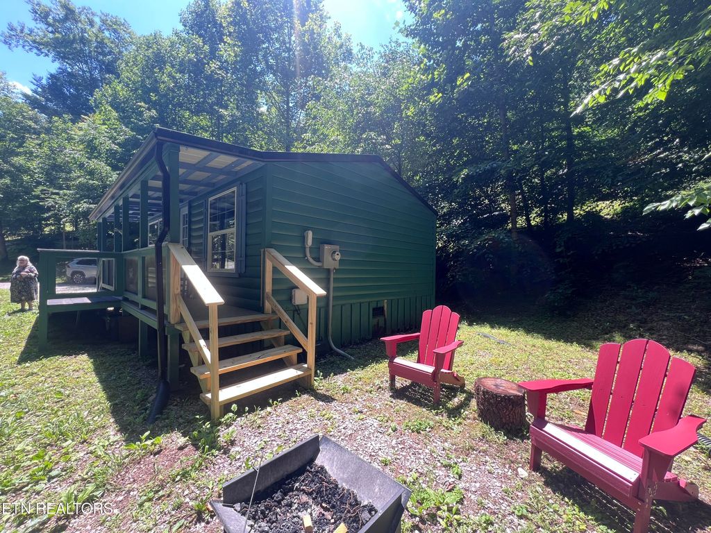 Photo of 126 Lincoln Court, Harrogate, TN 37752 (MLS # 1344547)