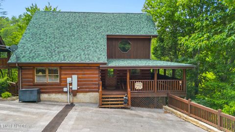 2024 Bear Haven Way Sevierville TN 37876