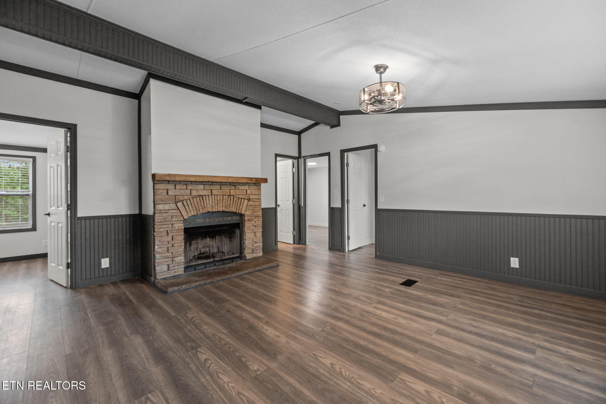 9906 Heiskell Rd
