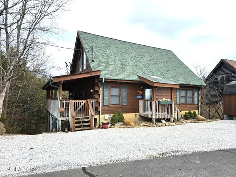 Photo of 940 Buck Way, Sevierville, TN 37876 (MLS # 1328818)