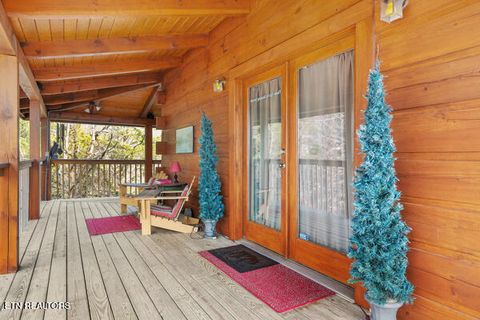 Tiny photo for 940 Buck Way, Sevierville, TN 37876 (MLS # 1328818)