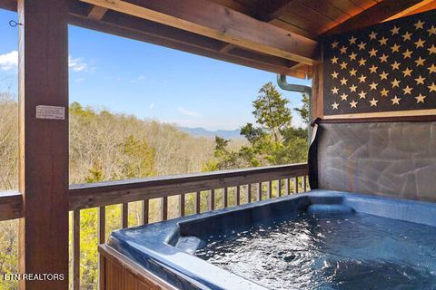 Tiny photo for 940 Buck Way, Sevierville, TN 37876 (MLS # 1328818)