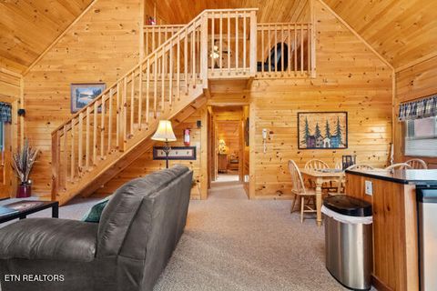 Tiny photo for 940 Buck Way, Sevierville, TN 37876 (MLS # 1328818)