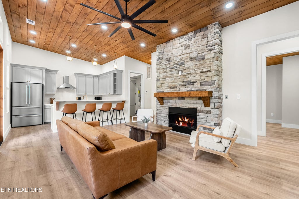 Photo of 3173 Stepping Stone Drive, Sevierville, TN 37862 (MLS # 1353140)