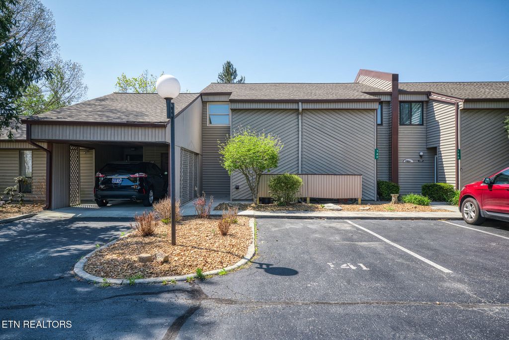 Photo of 7 Lakeshore Circle #141, Crossville, TN 38558 (MLS # 1322100)