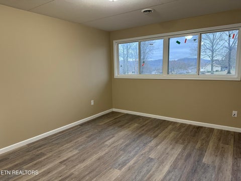 Tiny photo for 522 College Grove Rd, Rockwood, TN 37854 (MLS # 1355999)
