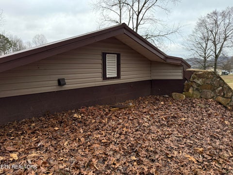 Tiny photo for 522 College Grove Rd, Rockwood, TN 37854 (MLS # 1355999)