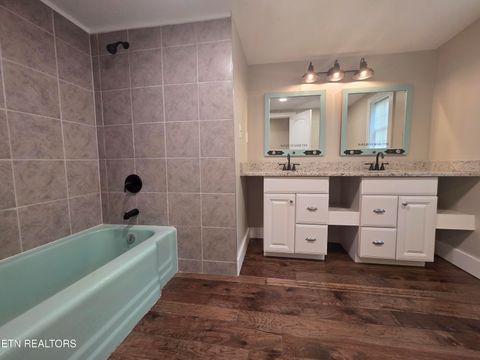 Tiny photo for 671 Hen Valley Rd, Oliver Springs, TN 37840 (MLS # 1316782)