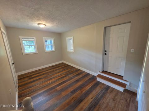 Tiny photo for 671 Hen Valley Rd, Oliver Springs, TN 37840 (MLS # 1316782)