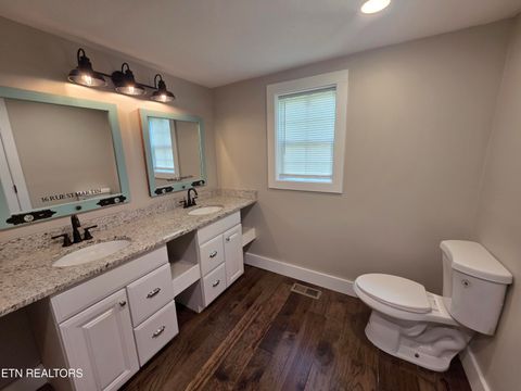 Tiny photo for 671 Hen Valley Rd, Oliver Springs, TN 37840 (MLS # 1316782)