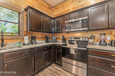 Tiny photo for 2127 Eagle Feather Drive, Sevierville, TN 37876 (MLS # 1340953)