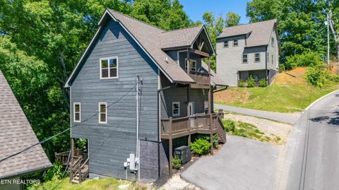 Tiny photo for 2127 Eagle Feather Drive, Sevierville, TN 37876 (MLS # 1340953)