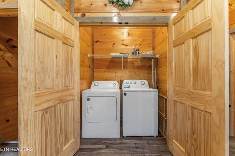 Tiny photo for 2127 Eagle Feather Drive, Sevierville, TN 37876 (MLS # 1340953)