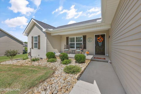 Tiny photo for 5631 Old Niles Ferry Pike, Greenback, TN 37742 (MLS # 1355695)