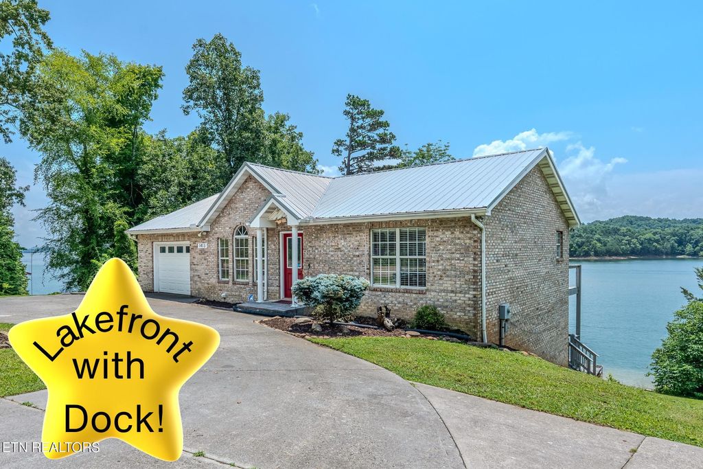 Photo of 1413 Highway 139, Dandridge, TN 37725 (MLS # 1346967)