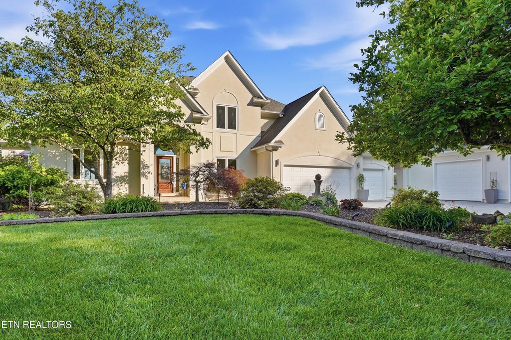 Photo of 4246 Gravelly Hills Rd, Louisville, TN 37777 (MLS # 1338939)