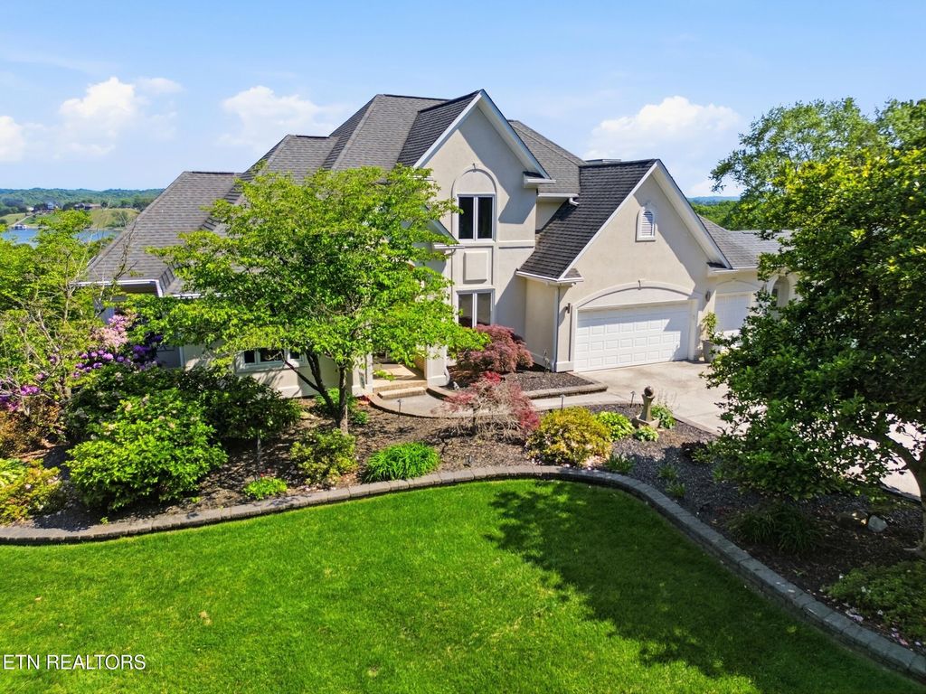 Photo of 4246 Gravelly Hills Rd, Louisville, TN 37777 (MLS # 1338939)