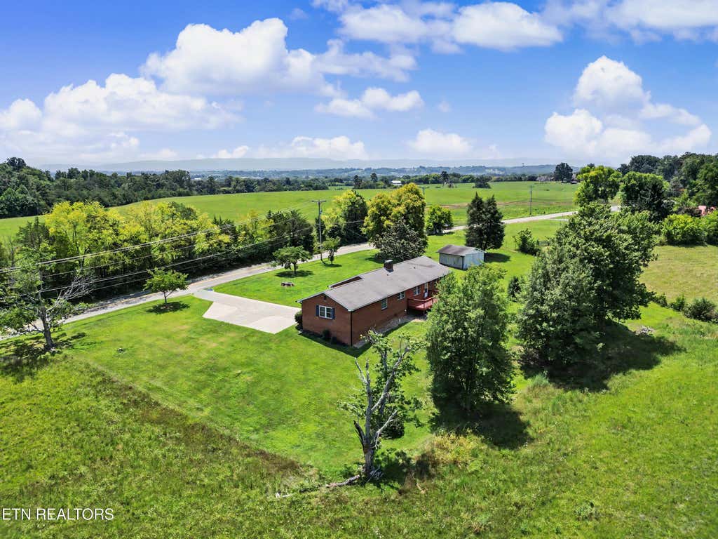 Photo of 717 Old Glory Rd, Maryville, TN 37801 (MLS # 1350547)