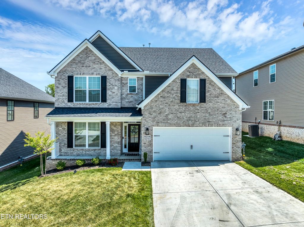 Photo of 9210 Dragon Boat Rd, Knoxville, TN 37931 (MLS # 1337503)
