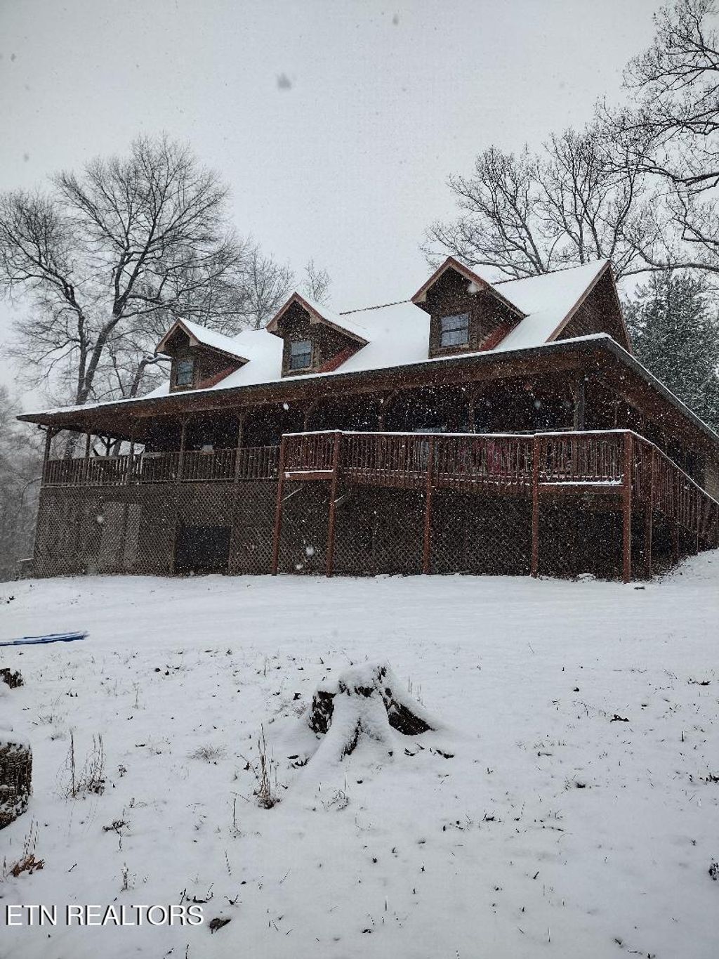 Photo of 180 Art Lane, Sweetwater, TN 37874 (MLS # 1284913)