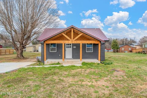 910 Cannon Ave Sweetwater TN 37874