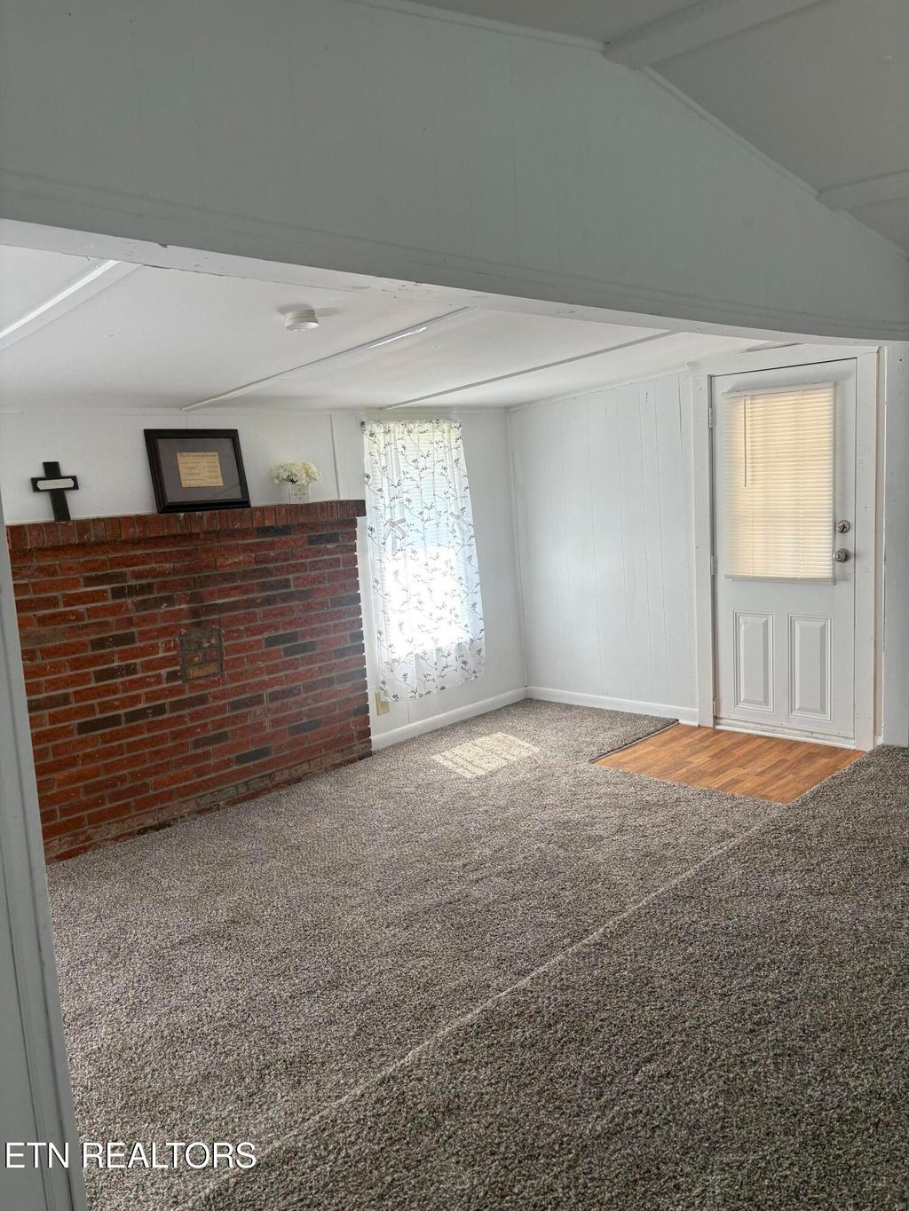 Photo of 139 Hillview Rd, Ten Mile, TN 37880 (MLS # 1329948)