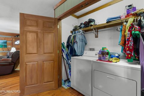 Tiny photo for 855 Chestnut Grove Circle, Dandridge, TN 37725 (MLS # 1328269)