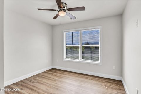 Tiny photo for 922 Lacy Court, Sevierville, TN 37862 (MLS # 1327513)