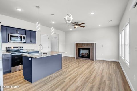 Tiny photo for 922 Lacy Court, Sevierville, TN 37862 (MLS # 1327513)