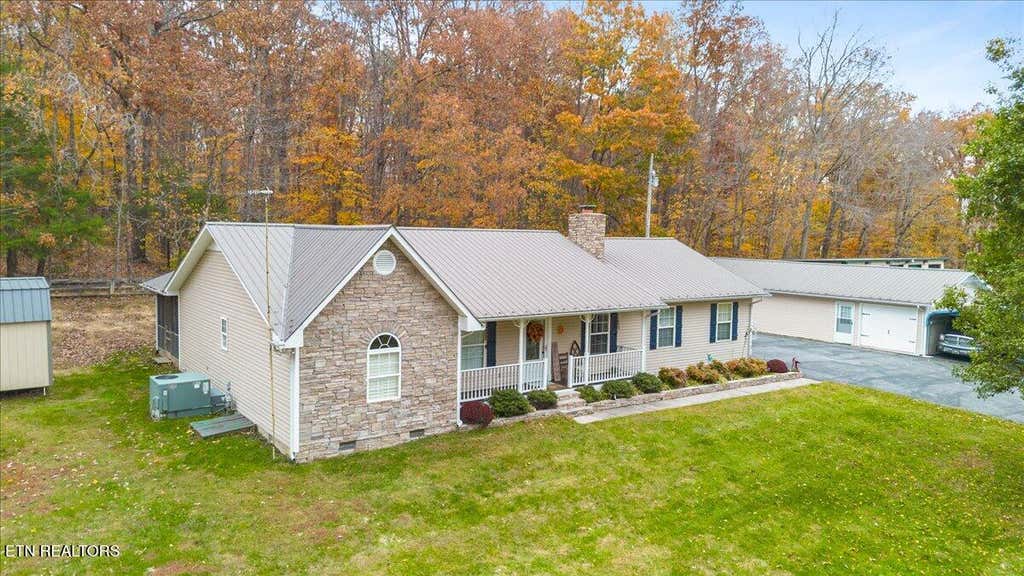 Photo of 1449 Marcumtown Rd, Oneida, TN 37841 (MLS # 1321426)
