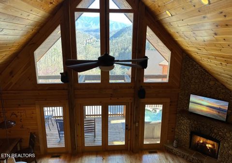 Tiny photo for 1110 Annes Rd # U1, Gatlinburg, TN 37738 (MLS # 1334816)