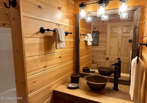 Tiny photo for 1110 Annes Rd # U1, Gatlinburg, TN 37738 (MLS # 1334816)