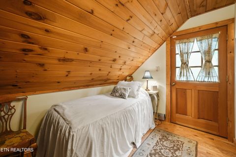 Tiny photo for 7247 Old Tuckaleechee Rd, Townsend, TN 37882 (MLS # 1337181)