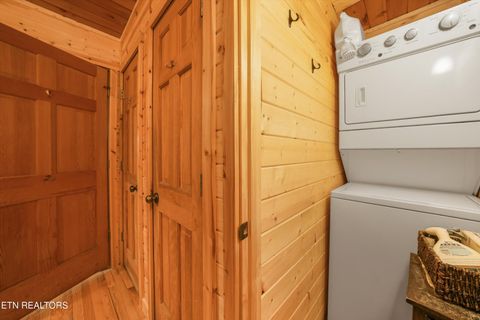 Tiny photo for 7247 Old Tuckaleechee Rd, Townsend, TN 37882 (MLS # 1337181)