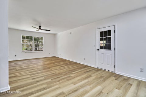 Tiny photo for 95 Fairview Loop, Crossville, TN 38571 (MLS # 1359473)