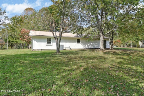 Tiny photo for 95 Fairview Loop, Crossville, TN 38571 (MLS # 1359473)