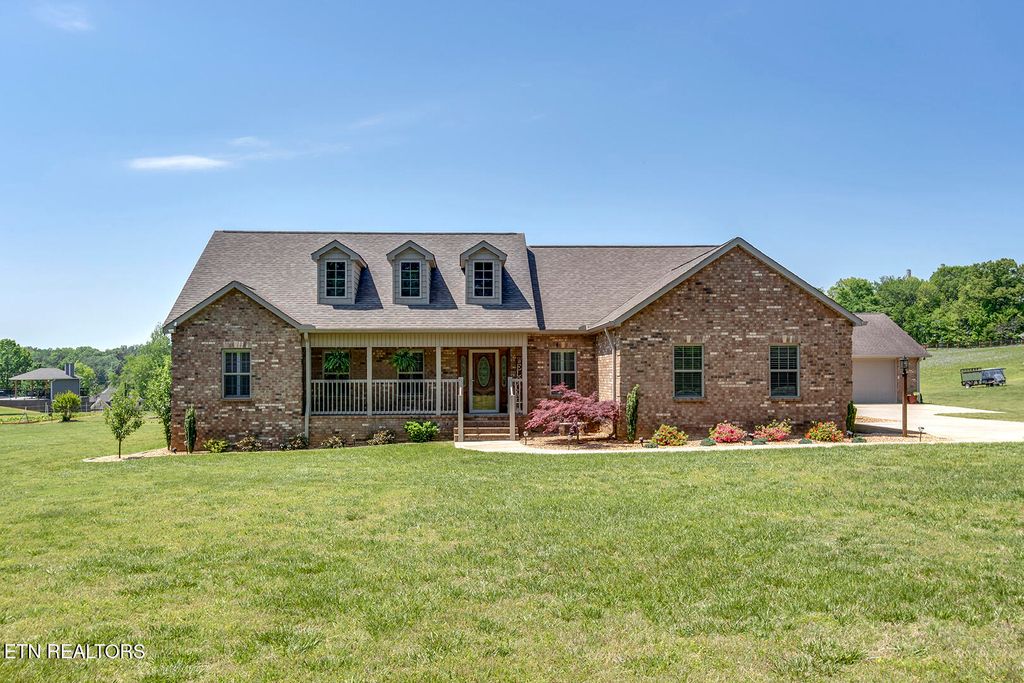 Photo of 117 Landhaven Way, Harriman, TN 37748 (MLS # 1298908)