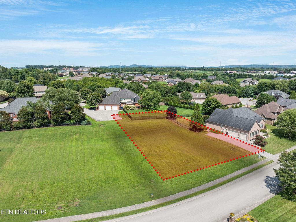 Photo of 1516 Aberdeen Drive, Alcoa, TN 37701 (MLS # 1272291)