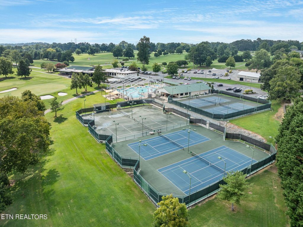 Photo of 1516 Aberdeen Drive, Alcoa, TN 37701 (MLS # 1272291)